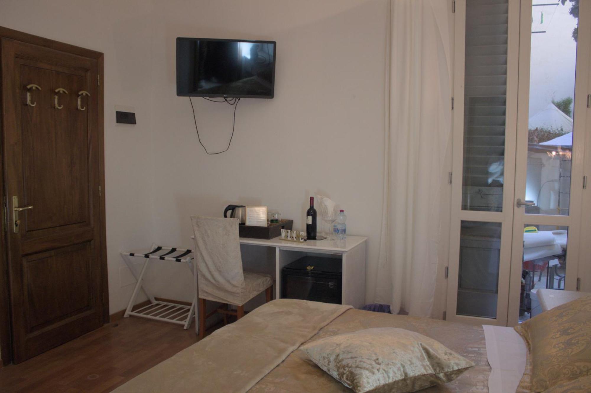 Soggiorno Madrid Florence Ngoại thất bức ảnh