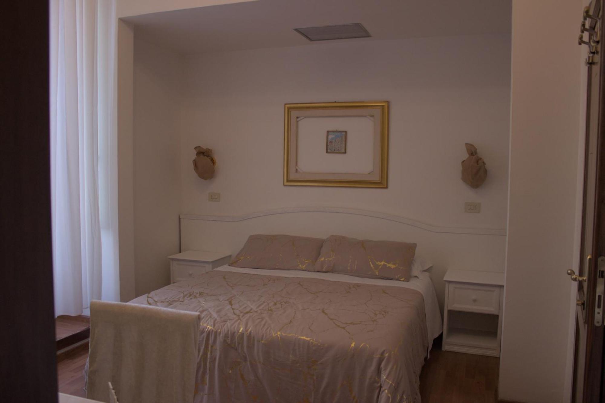 Soggiorno Madrid Florence Ngoại thất bức ảnh